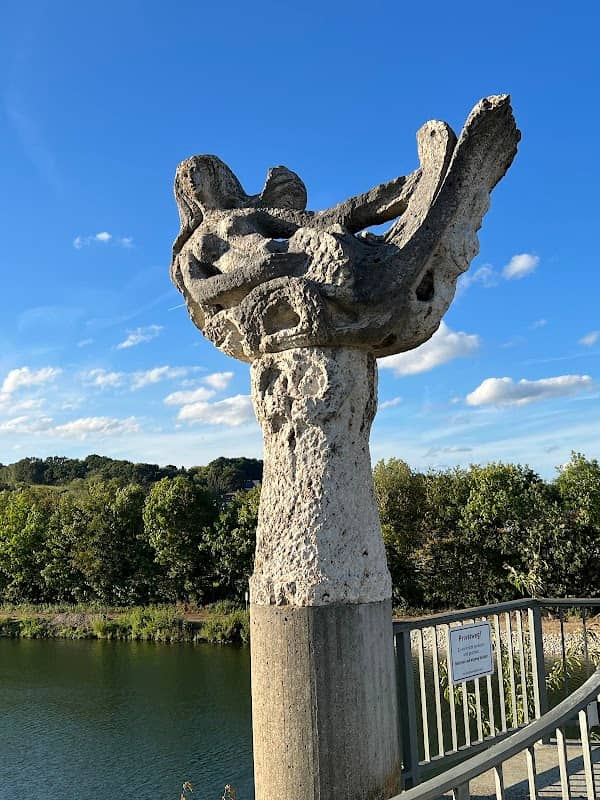 Skulptur "Donaunixe" - Image 1