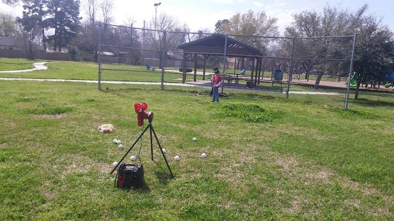 Pelly Park - Image 2