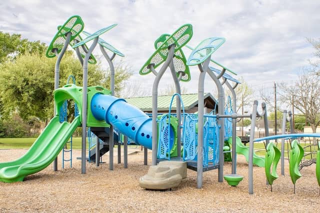Pelly Park - Image 1