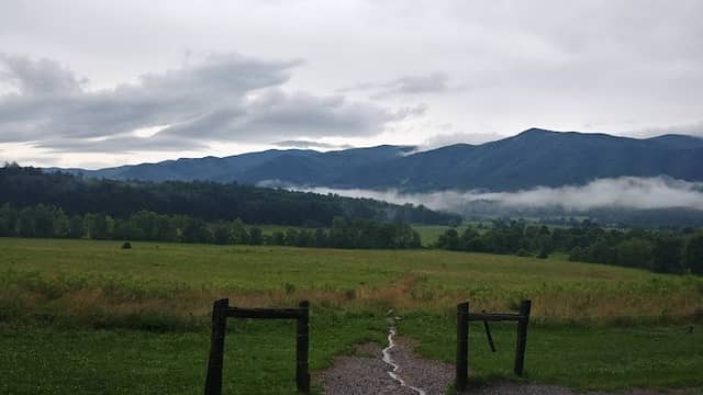 Cades Cove Heritage Tours - Image 3