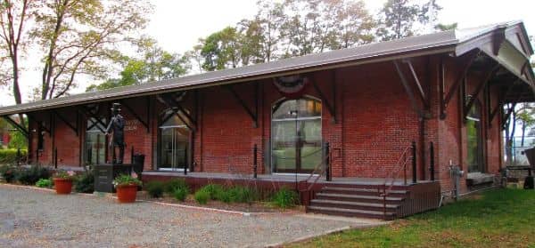 Lincoln Depot Museum - Image 2