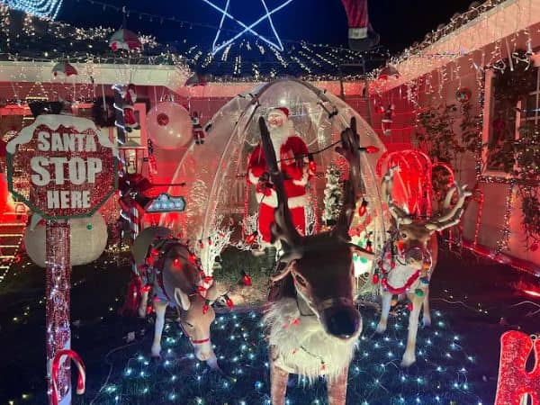 Christmas Light Display (Benjamin’s) - Image 4
