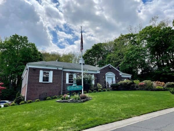 Flower Hill Village Park - Image 2