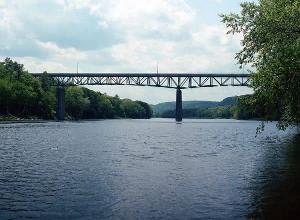 Milford-Montague Toll Bridge - Image 3