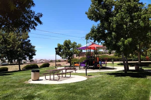Hunter's Ridge Park - Image 2