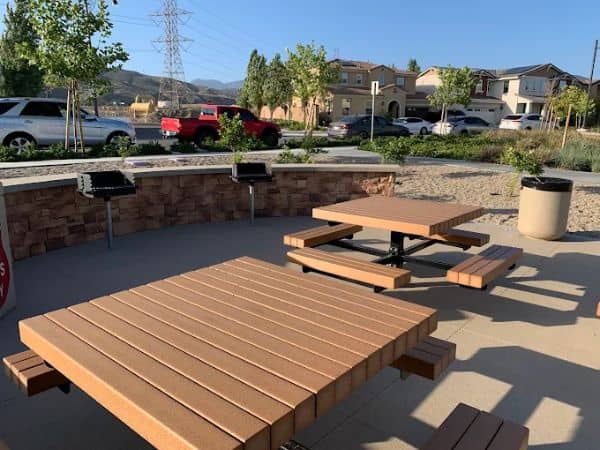 Valley Oak Park - Image 1
