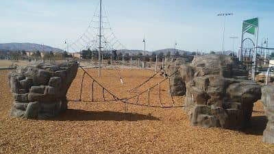 Yellen Dog Park - Image 1
