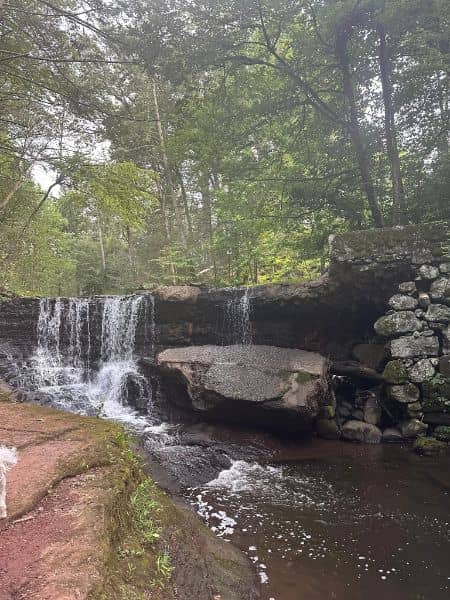 Kennedy Dells County Park Loop Hike - Image 3