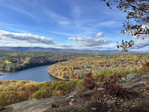 Long Path trail - Image 1