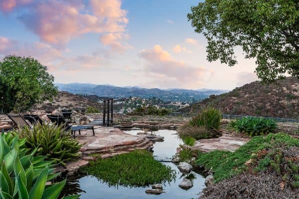 Westlake Vista Garden - Image 3