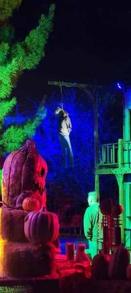 fear farm - Image 5