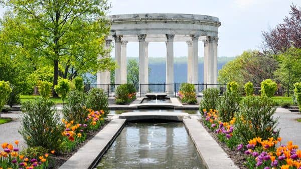 Untermyer Gardens - Image 4