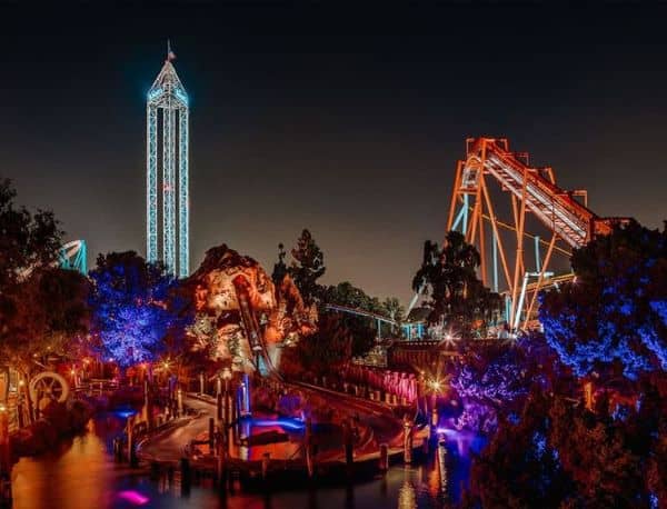 Knott's Berry Farm - Image 4