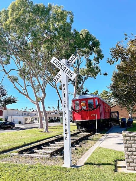 Red Car Museum - Image 5