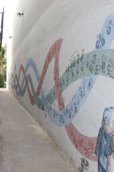 Handprint Alley - Image 1