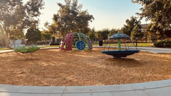 Spaceship Park - Image 1