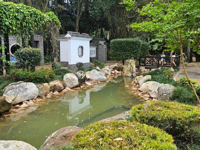 Chinese Gardens - Image 1