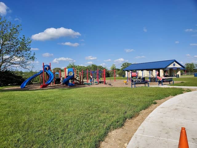Sunny Hill Park - Image 1