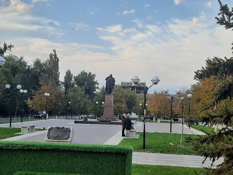 Skver "Nadezhda" - Image 1
