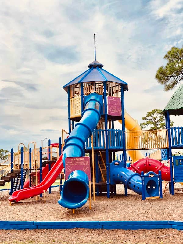 Pioneer Park - Image 1