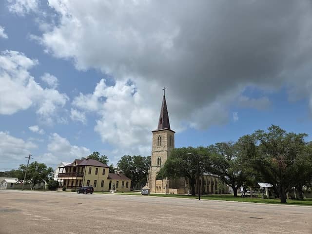 Houston Square - Image 1