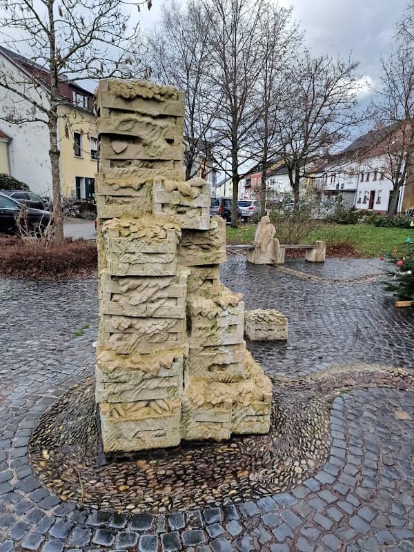 Dorfplatz Lisdorf - Image 2