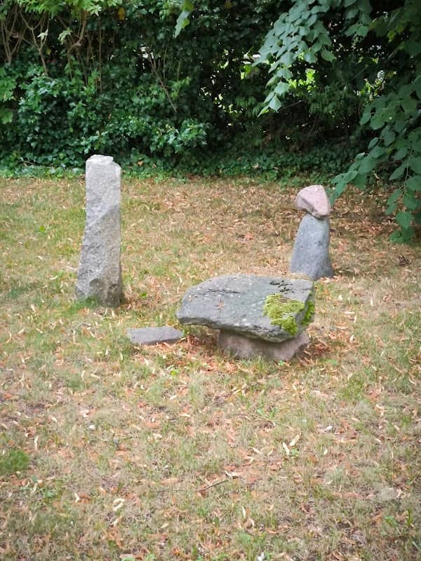 Ustecki Stonehenge - Image 1