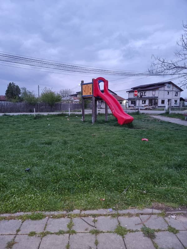 Parc Hâțâna - Image 2