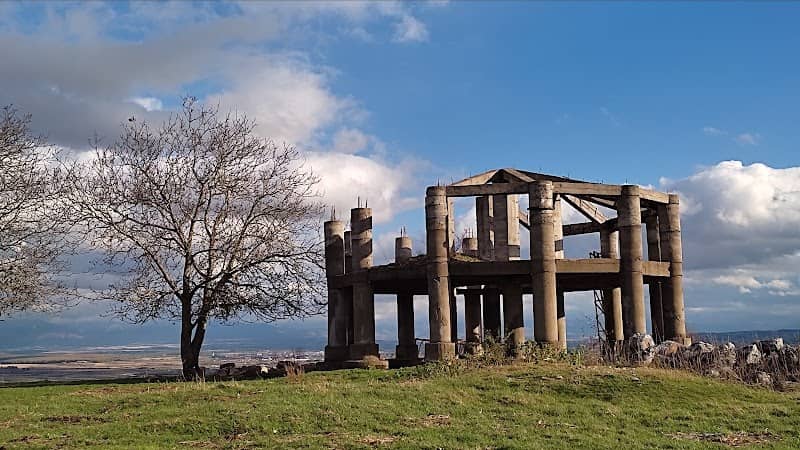 Piatra Petranilor - Image 2