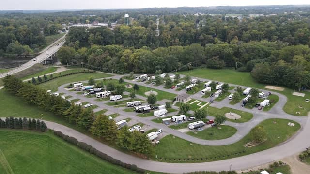 Shamrock Park - Image 1