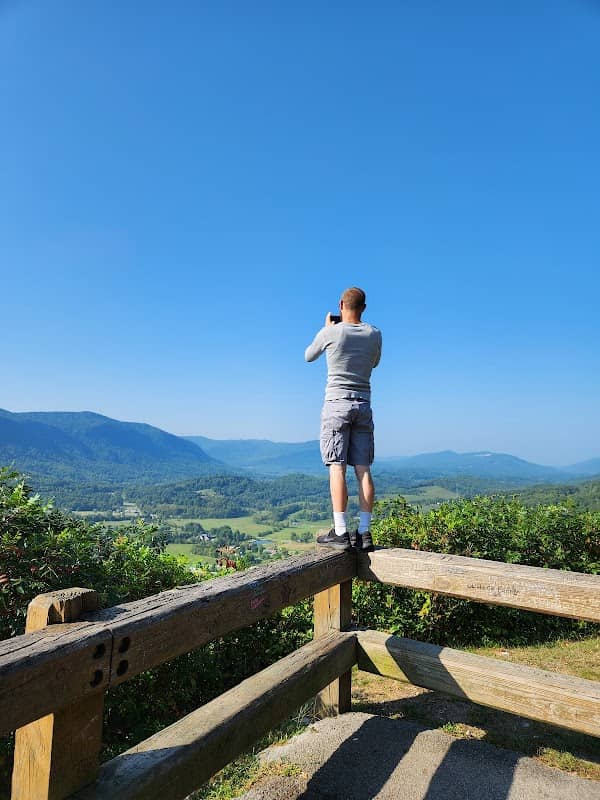 Powell Valley Overlook - Image 2
