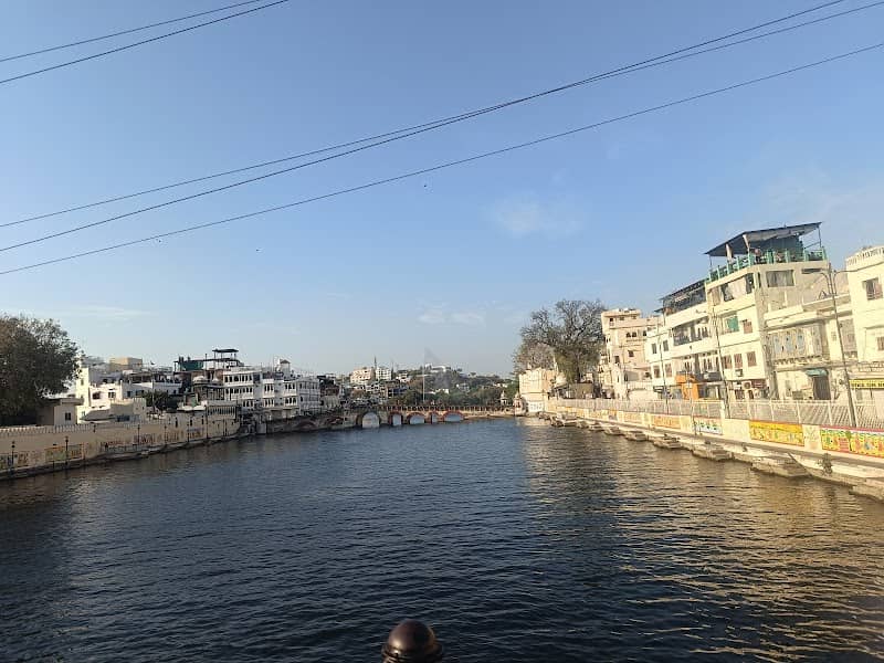 Lake Pichola Views - Image 3