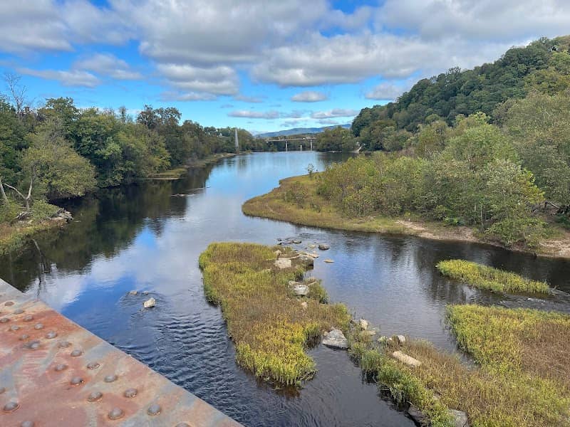 James River Overlook - Image 1