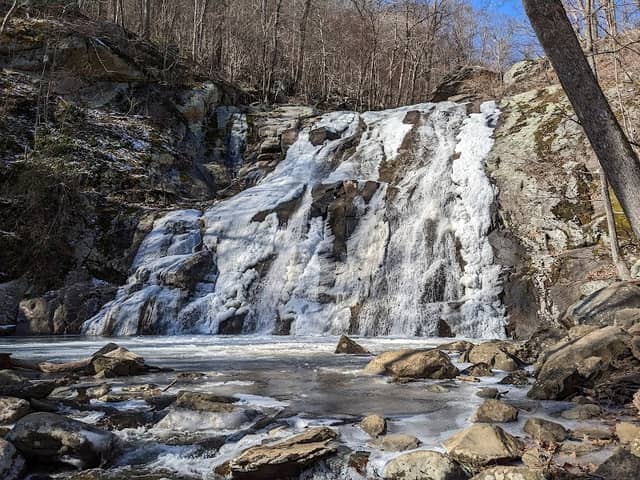 Whiteoak Falls (Lower) - Image 1