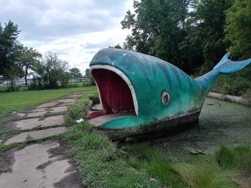 City Field Park, Willy The Whale From Mother Goose Land - Image 2