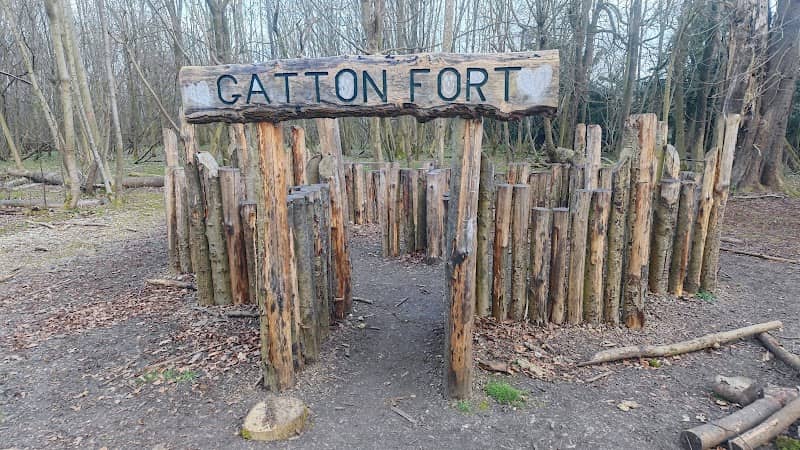 North Downs Way Circular Walk - Gatton Park - Image 3