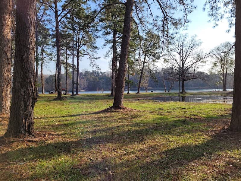 Soddy Daisy Park Bird Sanctuary - Image 1