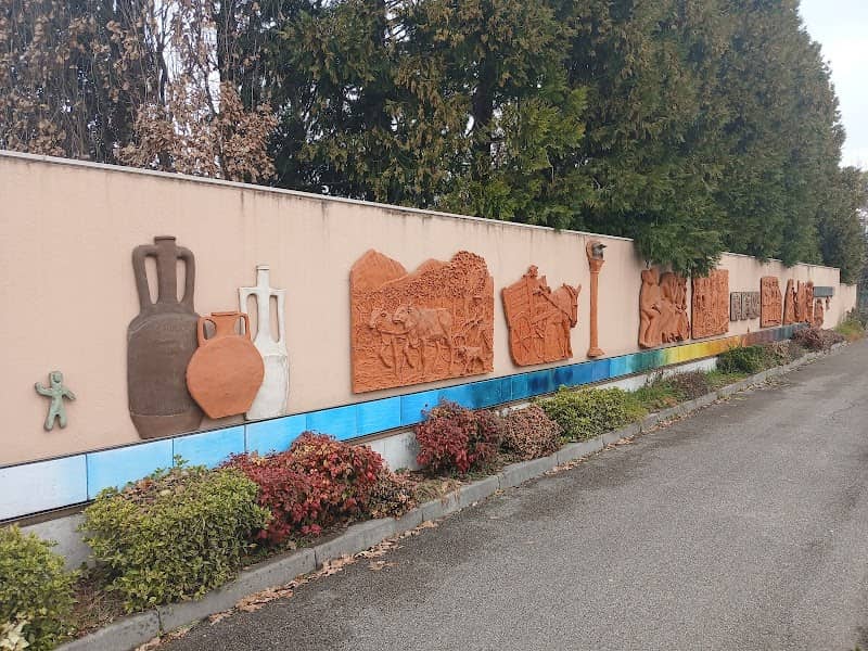 Il Menarè storia di un percorso - opera in ceramica - Image 1