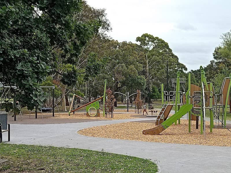 Buchanan Park - Image 1