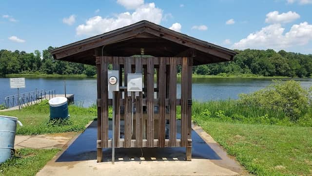 Bringle Lake Park West - Image 2