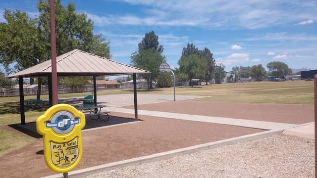 Camunez Park - Image 1