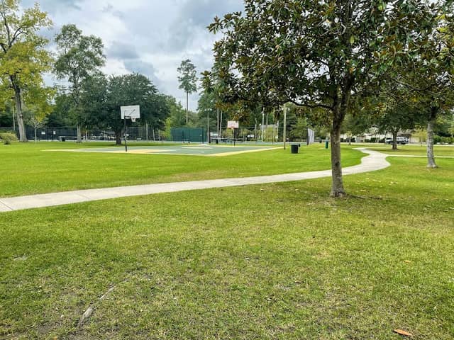 Collins Park - Image 3