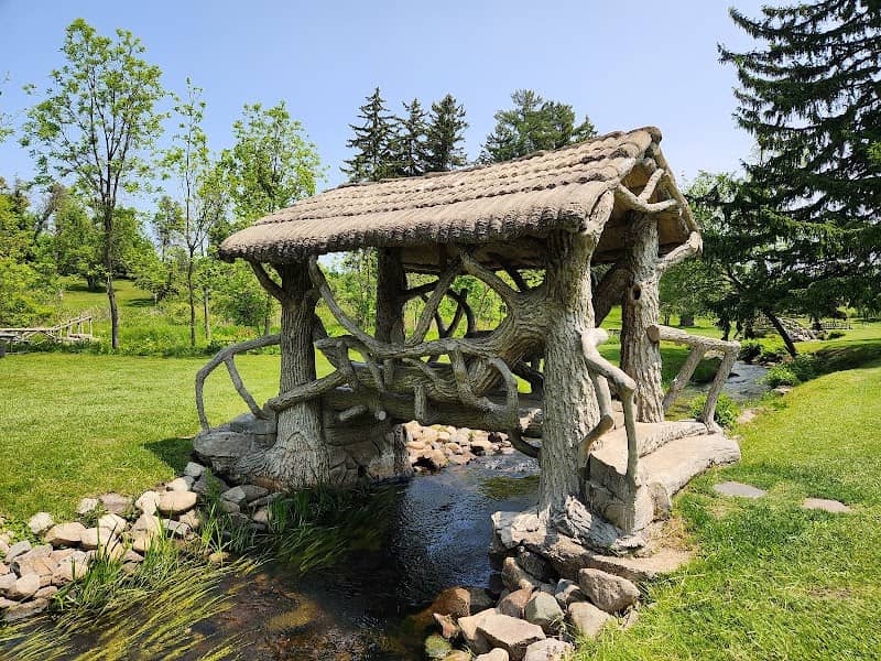 McCourtie Park - Image 2