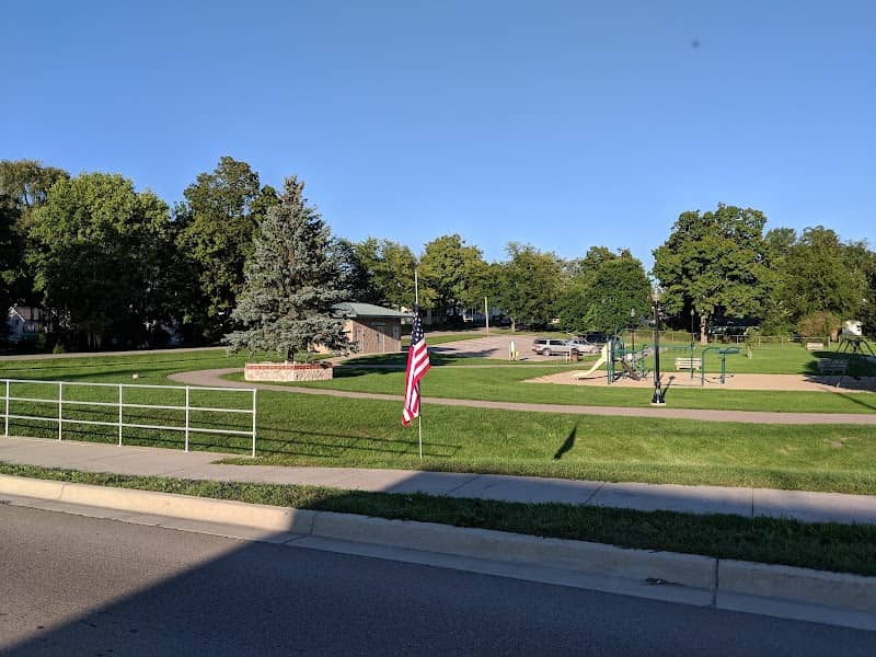 Centennial Park - Image 2
