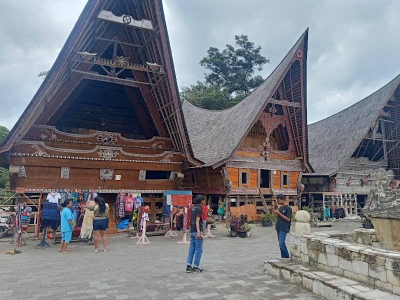 LAKE TOBA ADVENTURE TOUR - Image 1