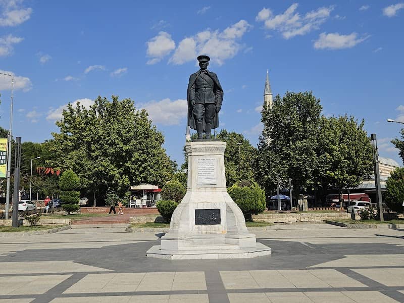 Hürriyet meydanı - Image 1