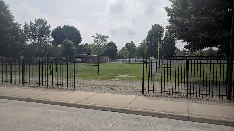 Robert Peters Park - Image 2