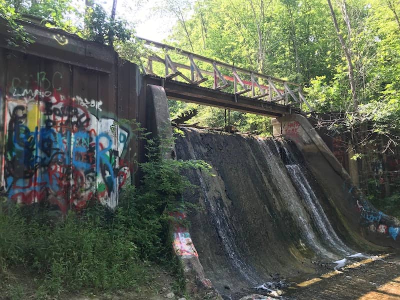 Day Light Falls - Image 2