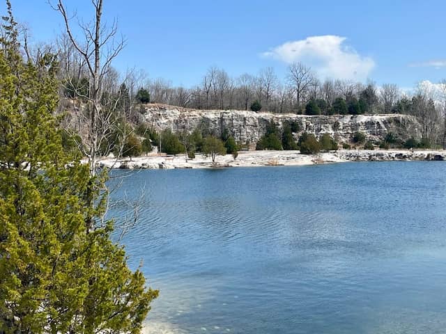 Klondike Park Waterfront - Image 1