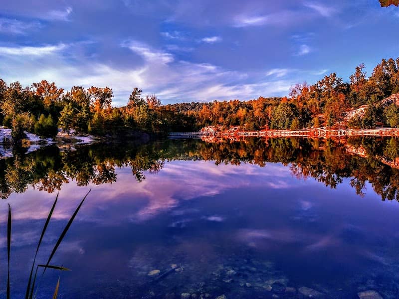 Klondike Park Waterfront - Image 2